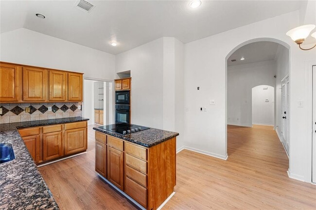 Building Photo - 2434 Blue Rose Dr