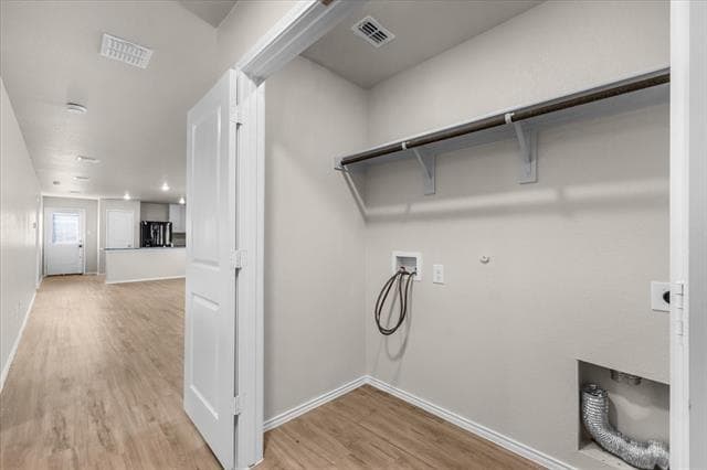 Building Photo - 1412 Silver Oak Ln