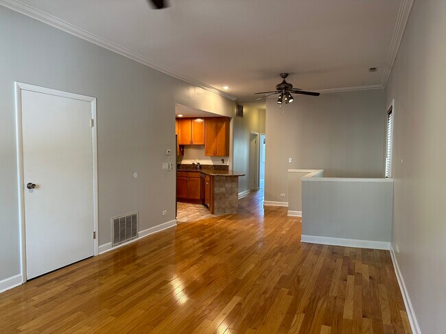 Building Photo - 1747 N Campbell Ave