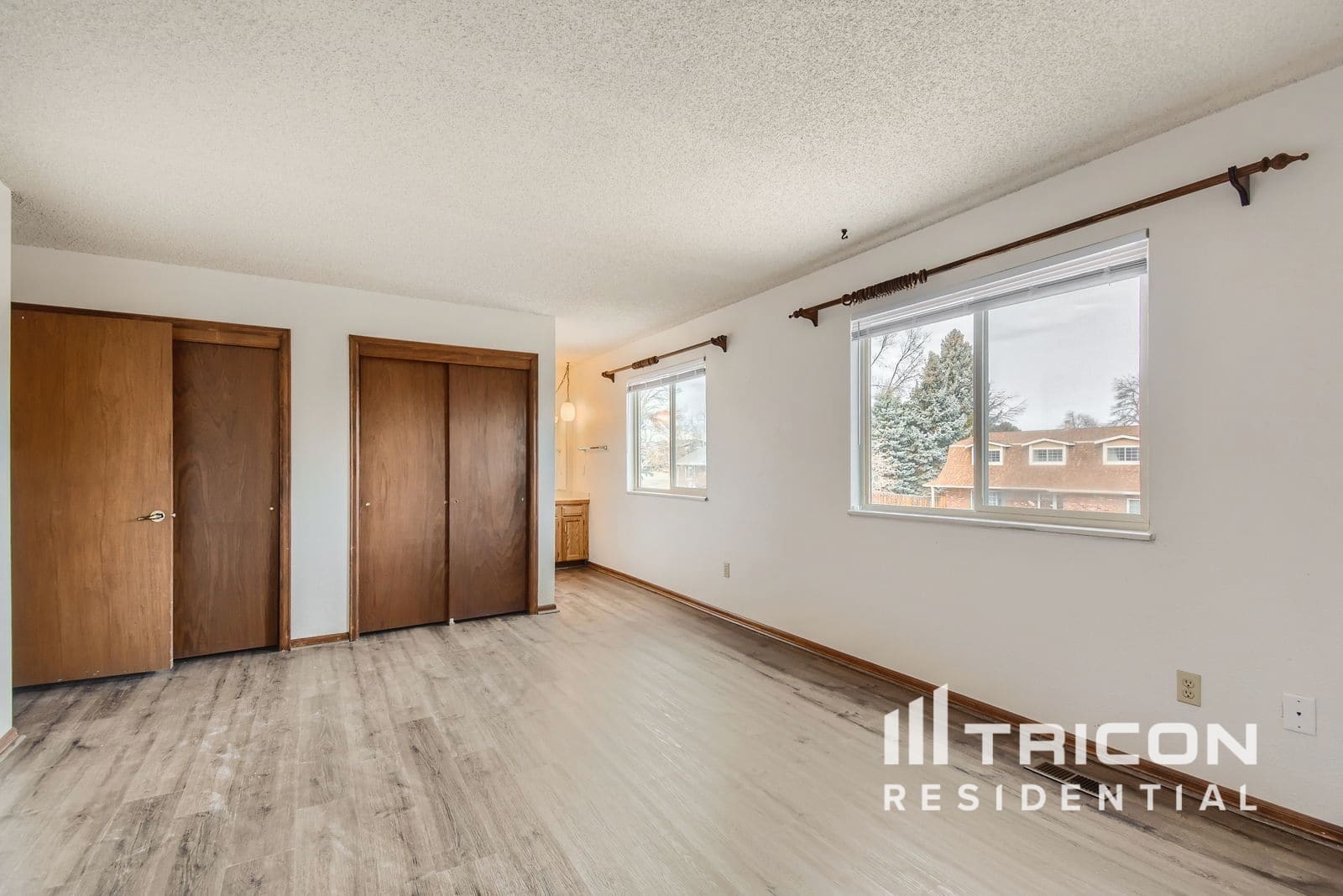 Building Photo - 6552 W Morraine Pl
