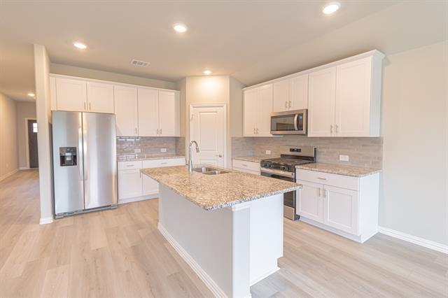 Building Photo - 2216 Dunbar Dr