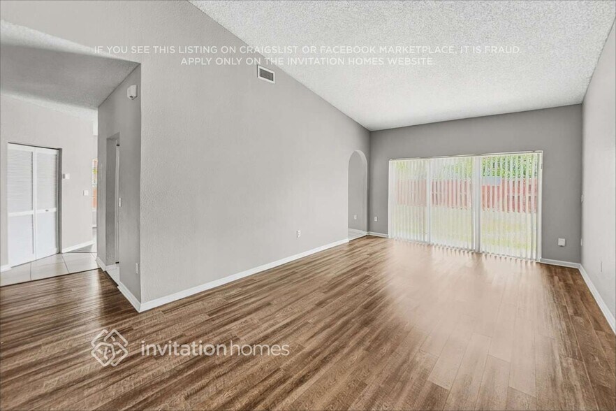 Building Photo - 9191 SW 212th Terrace