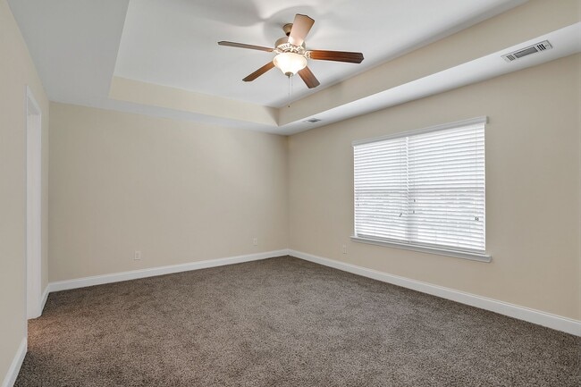 Building Photo - 190 Canyon Oak Loop
