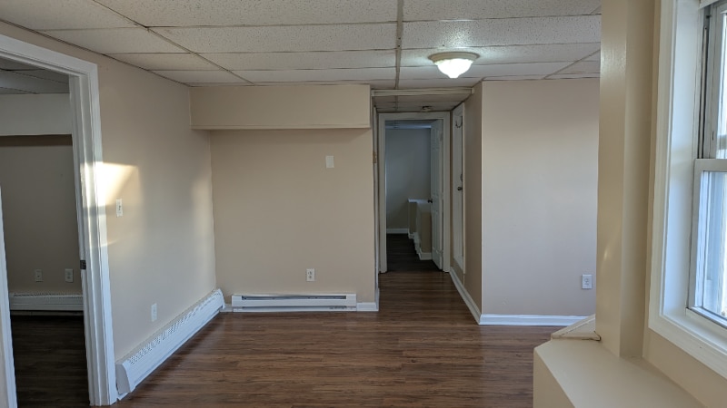 Building Photo - 5-9 Morton Square