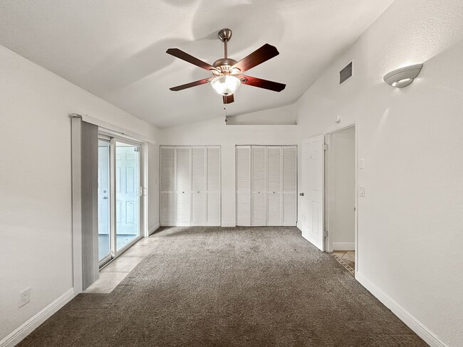 Building Photo - Updated and Move-in Ready Home in Largo! 1bed|1bath