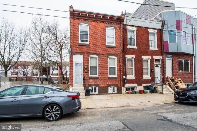 Building Photo - 1324 S 31st St