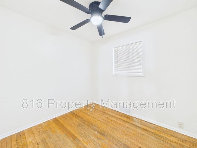 Building Photo - 6903 E 113 Terrace