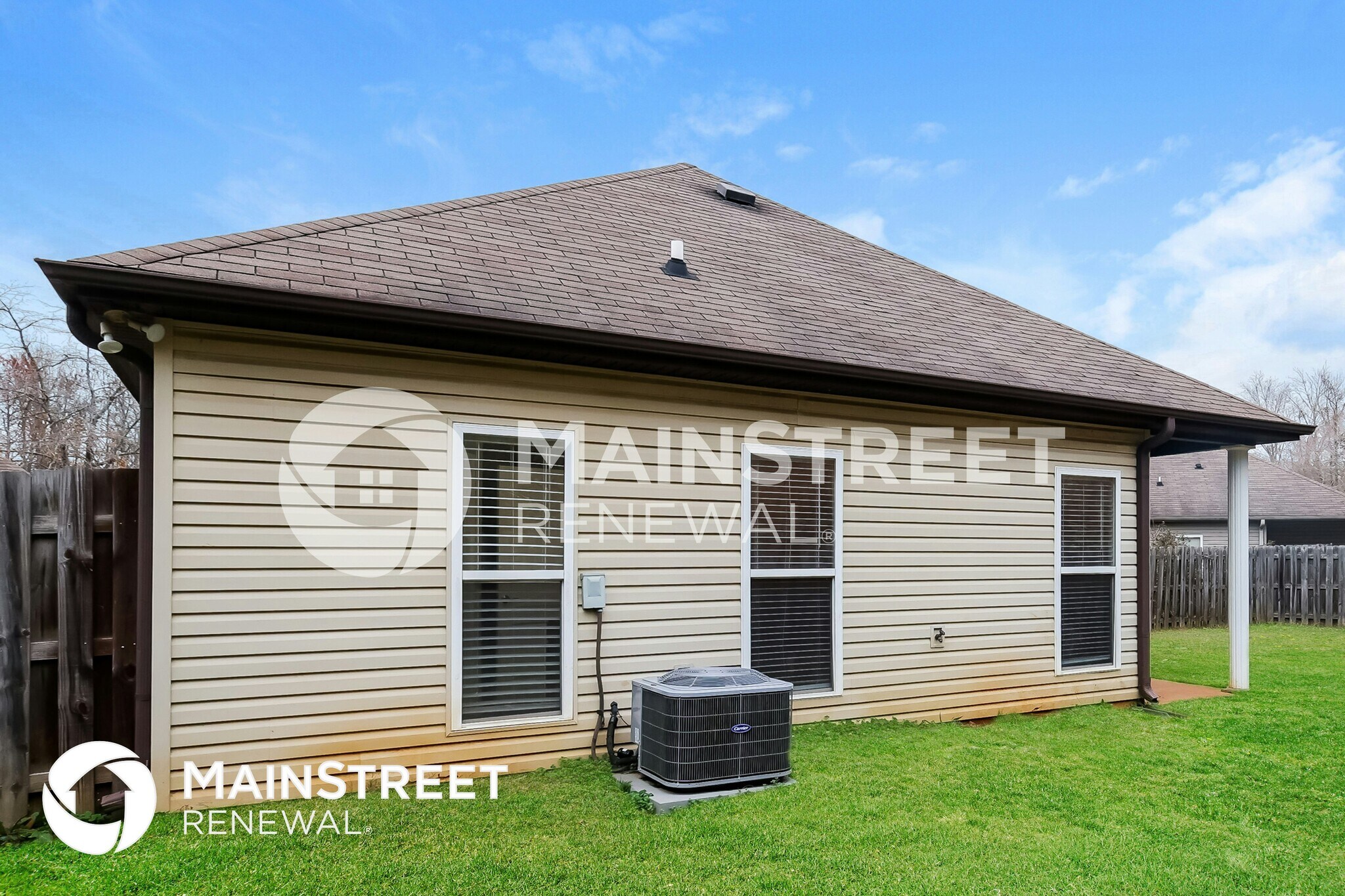 Building Photo - 12879 Woodland Park Cir