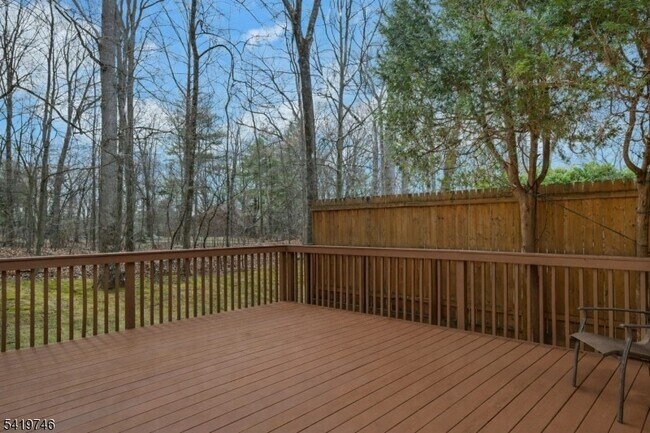 Building Photo - 34 Lockley Ct