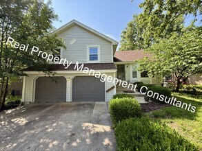 Building Photo - 3 Bed 2 Bath Modern Home in Prime Location!