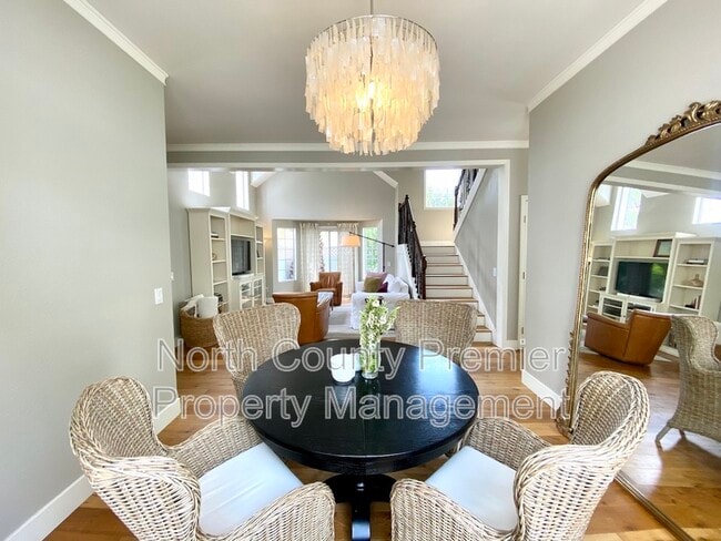 Building Photo - 2767 Southampton Rd