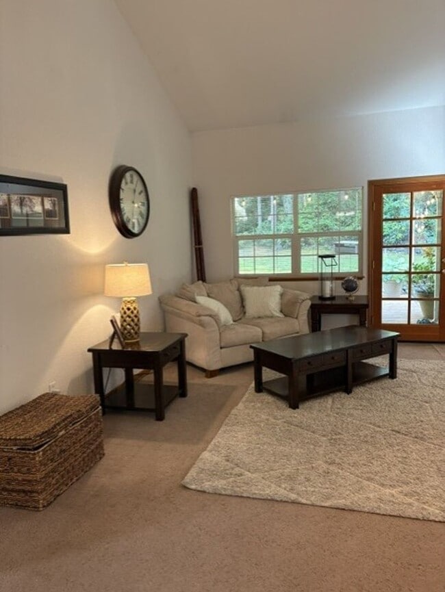 Building Photo - Relax and Unwind in This Beautiful Gig Harbor Rental
