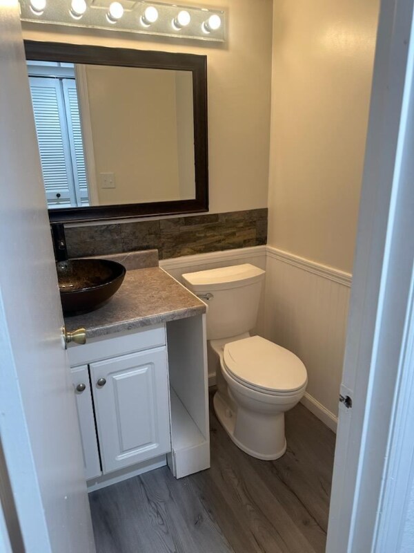 Building Photo - 2413 Condor Ct