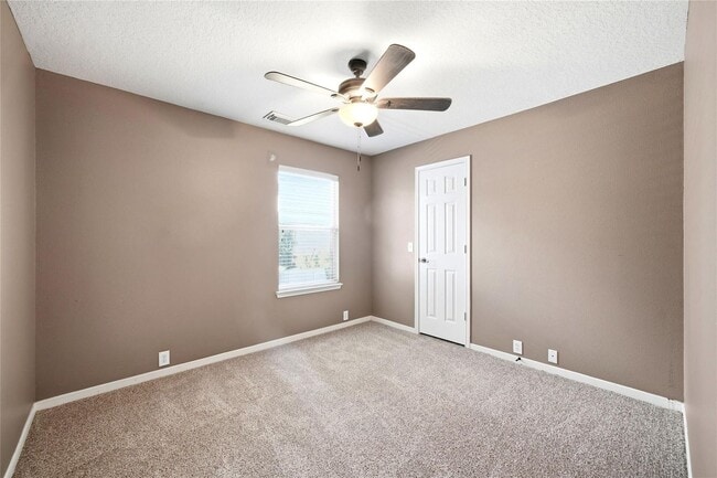Building Photo - 727 Cypresswood Ridge