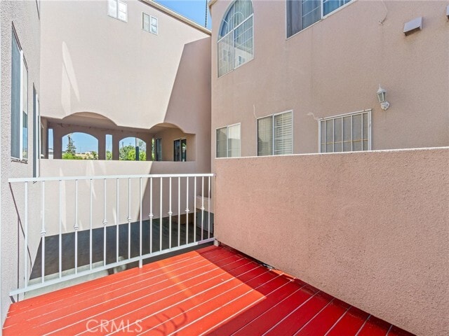 Building Photo - 408 W Queen St