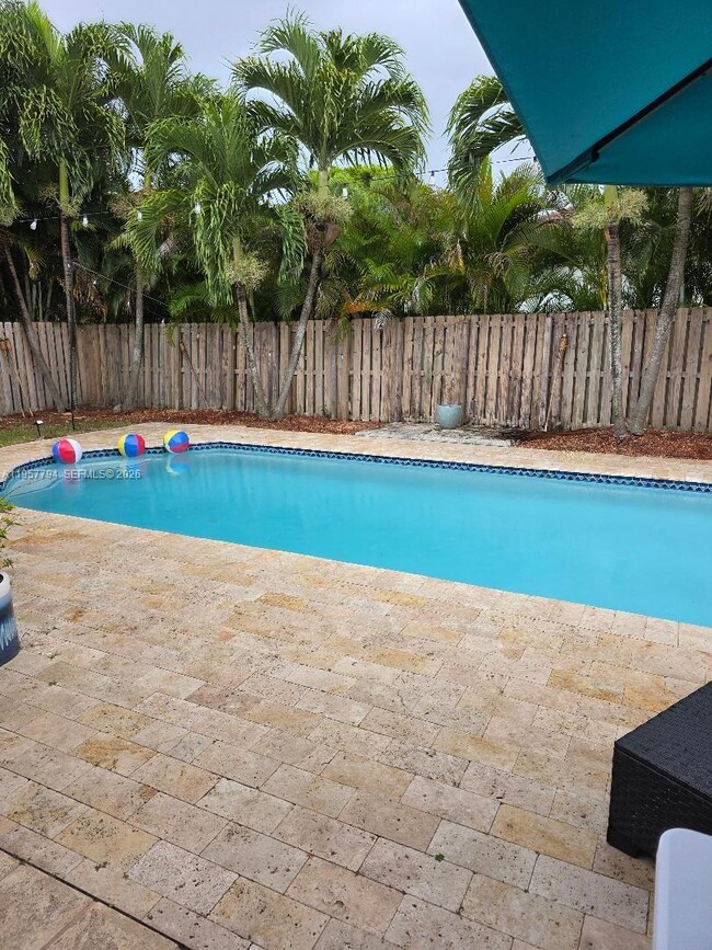 Building Photo - 15764 SW 101st St