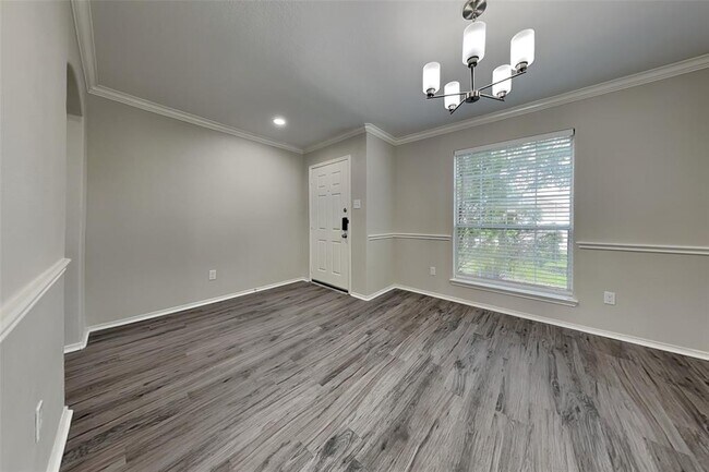 Building Photo - 3207 Trail Hollow Dr