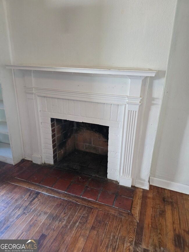 Building Photo - 419 Chamlee Dr