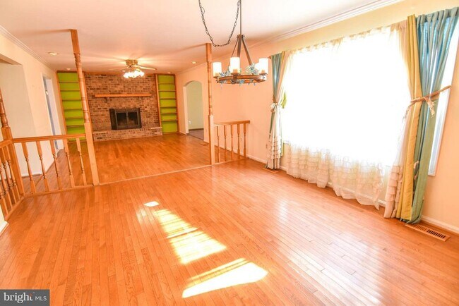Building Photo - 2788 Pinewood Dr