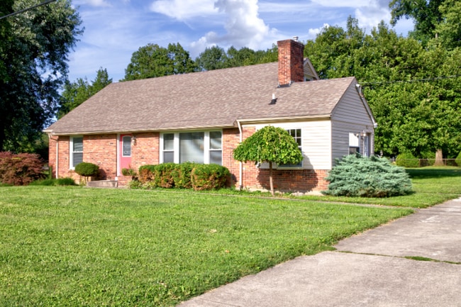 Building Photo - 8006 Watterson Trail