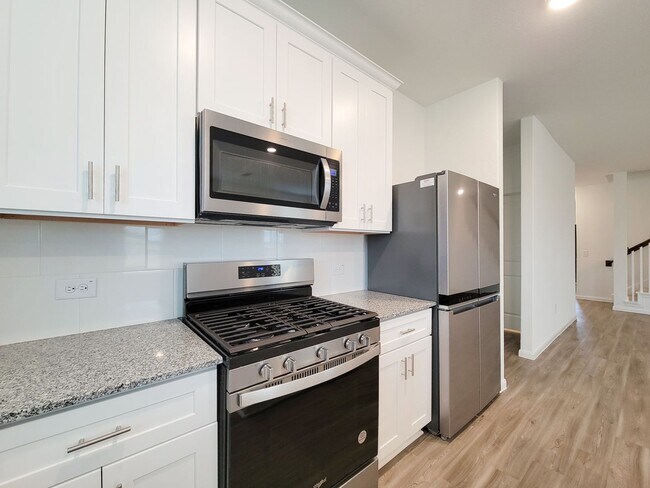 Building Photo - Beautiful brand-new construction with exceptional lake view in a new master planned community in ...