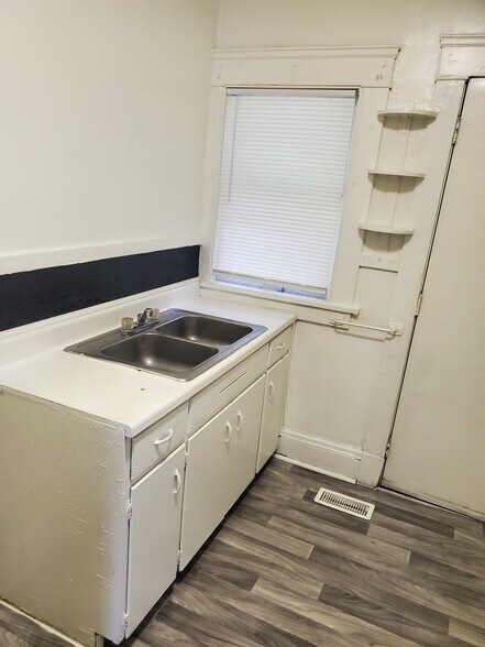Building Photo - 16516 Endora Rd