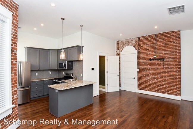 Building Photo - 1764 Frankfort Ave