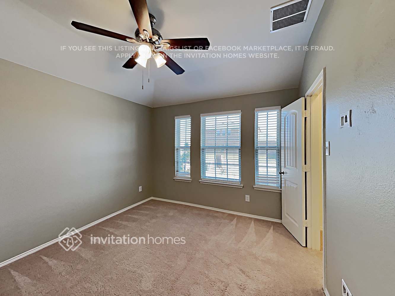Building Photo - 255 Thatcher Dr