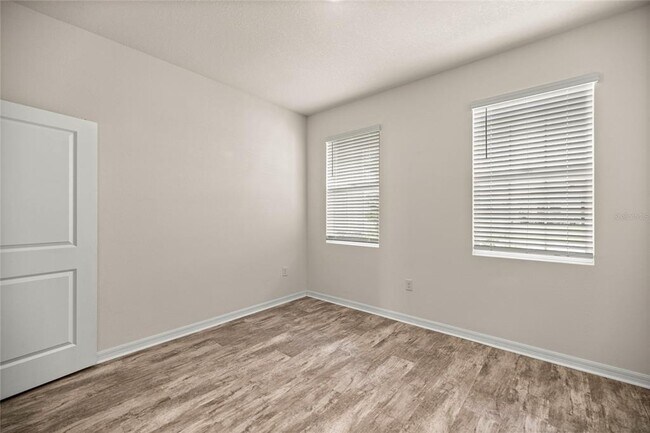 Building Photo - 8810 SW 63rd Ave