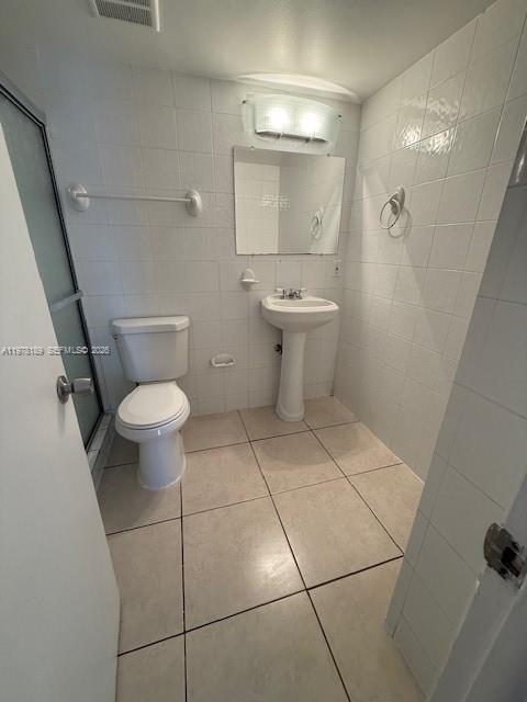 Building Photo - 1801 S Treasure Dr