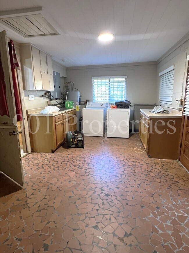 Building Photo - 4958 Forest Hill Irene Rd