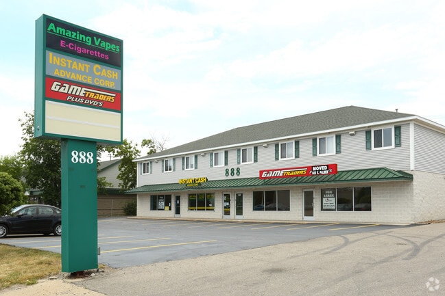 Building Photo - 888 S Mission St