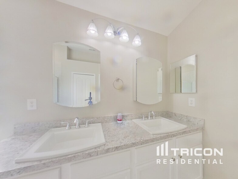 Building Photo - 3340 Callerton Rd