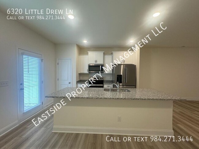 Building Photo - 6320 Little Drew Ln