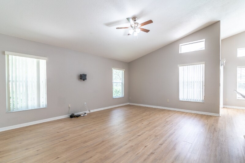 Building Photo - 102 Ivy Brook Ct