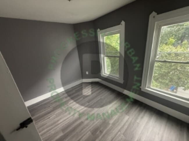 Building Photo - 2153 W 96th St