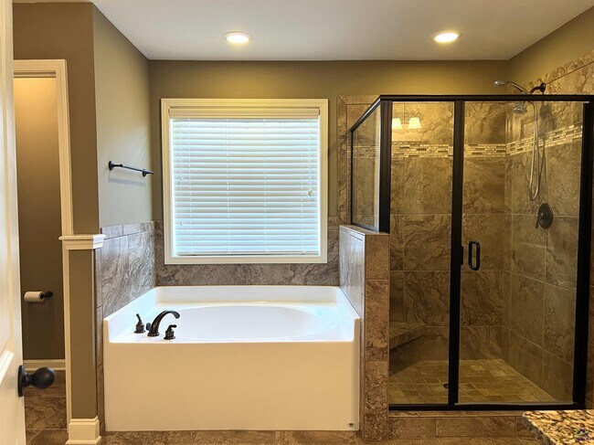 Building Photo - 104 Jared Court