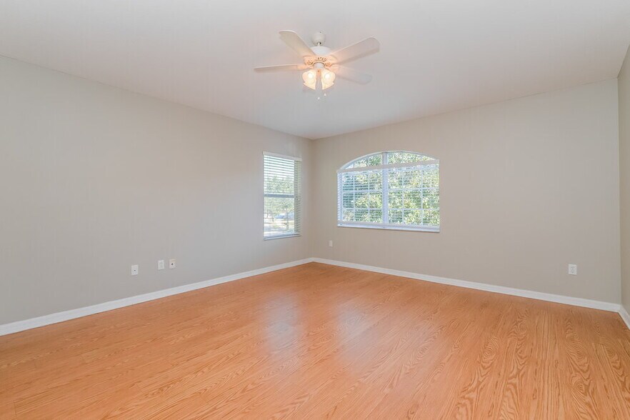 Building Photo - 18108 Cypress Bay Pkwy