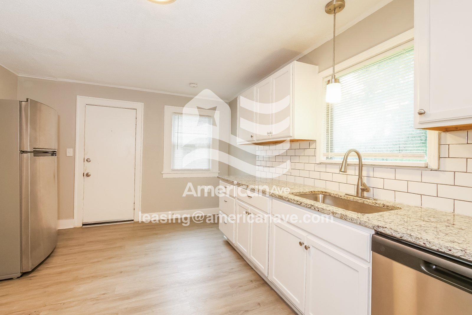 Building Photo - 1824 E 73rd St