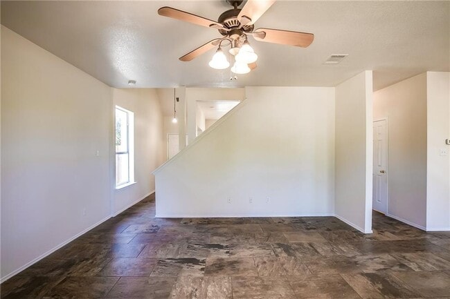 Building Photo - 3772 Top Rock Ln