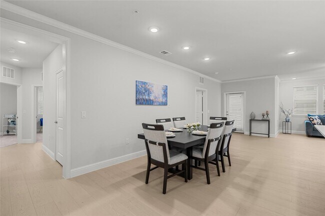 Building Photo - 651 North Watters Road