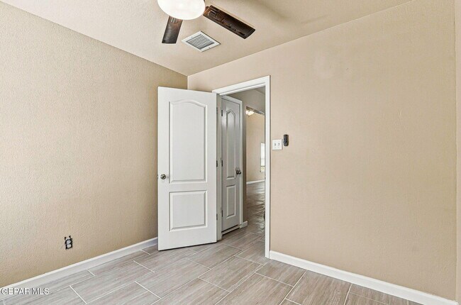 Building Photo - 11616 Mocha Dune Dr