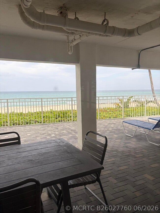 Building Photo - 3215 S Ocean Blvd