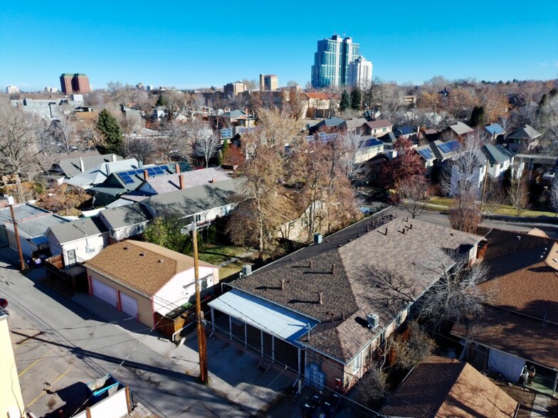 Building Photo - 245 S Pennsylvania St