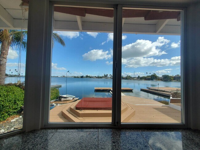 Building Photo - 132 Caribe Isle