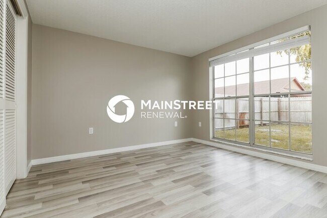 Building Photo - 3 Bedroom Pet-Friendly Home in New Port Richey, FL with Main Street Renewal