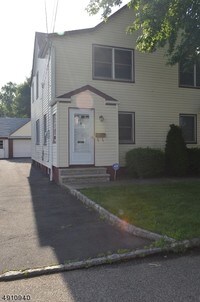 Building Photo - 207 N 16th St