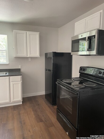 Building Photo - 4818 Monterey St