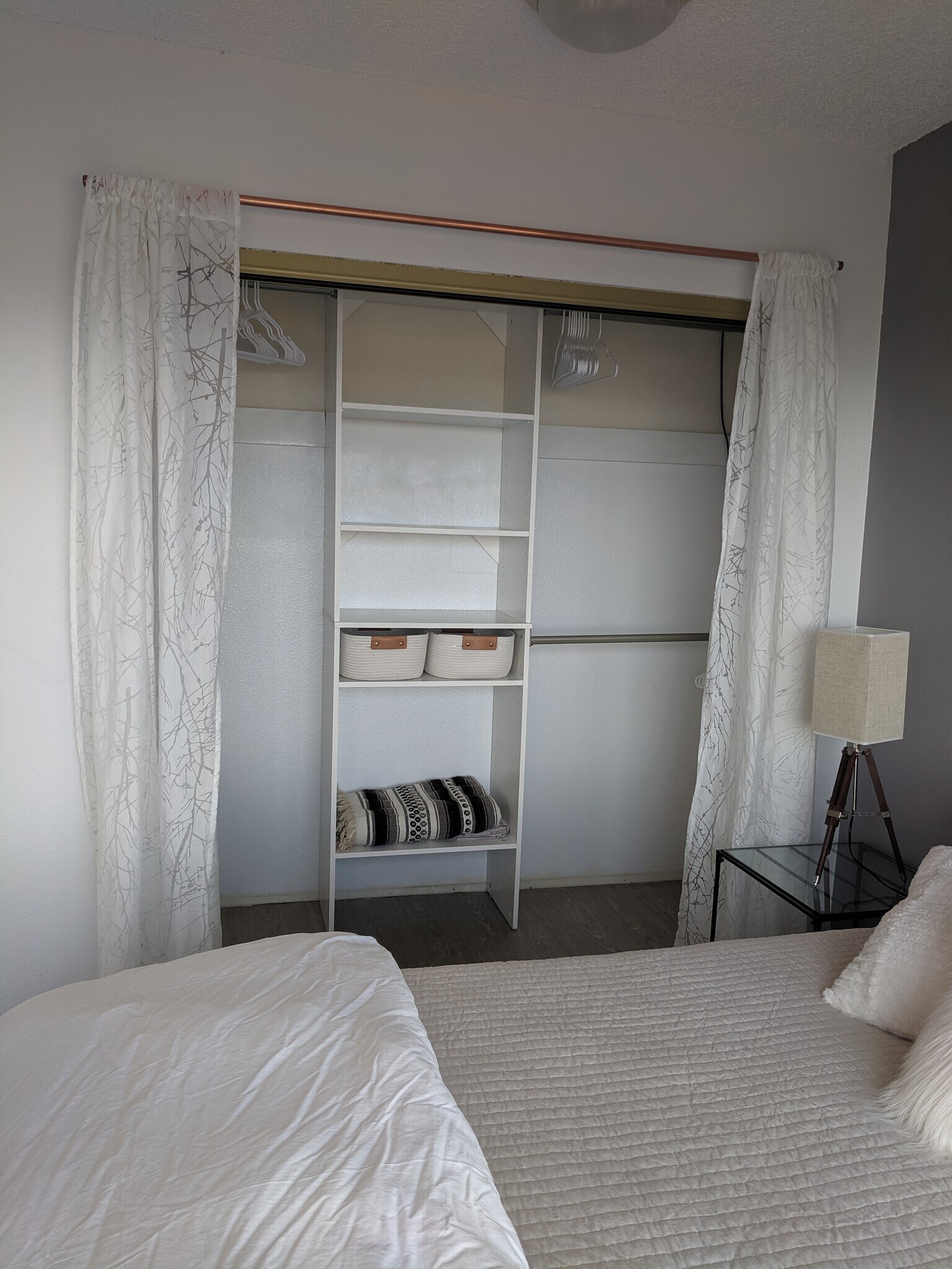 Building Photo - 3701 SW Condor Ave