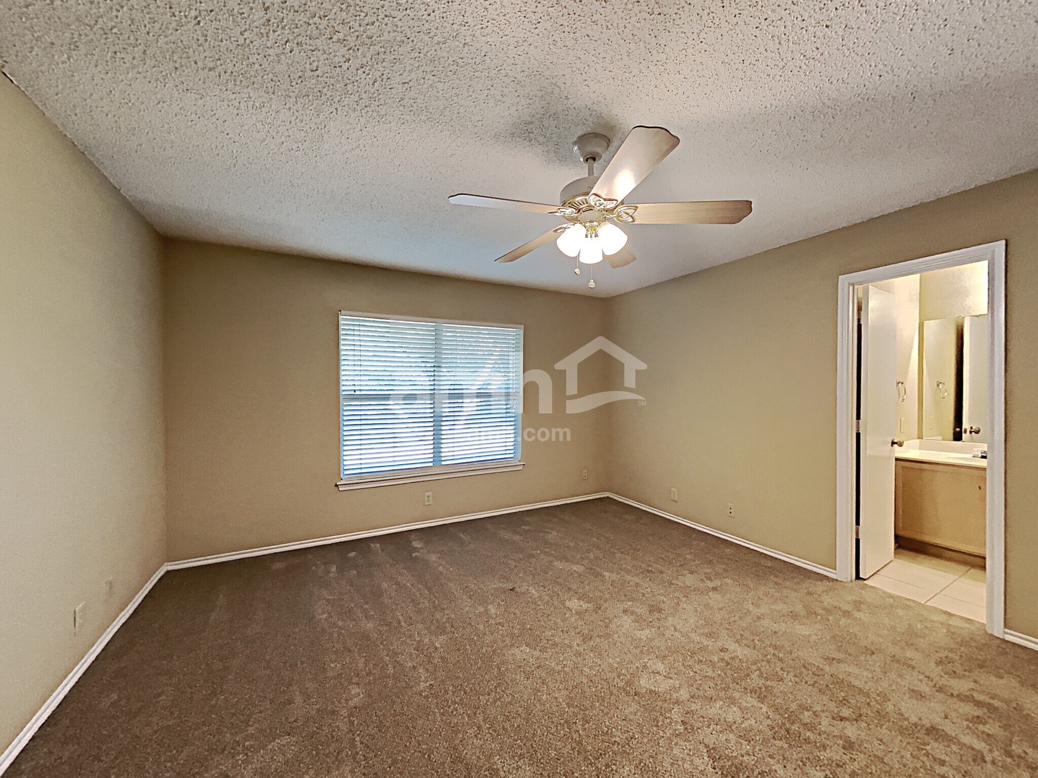 Building Photo - 10542 Westfield Pl